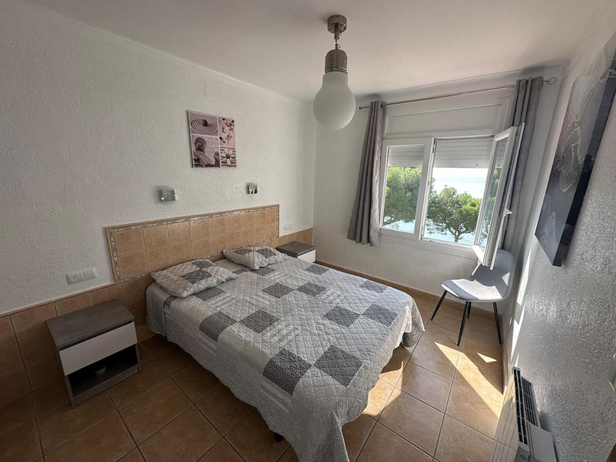 Apartment En Almadraba Vista Al Mar Inmo Asesoria El Akel Roses